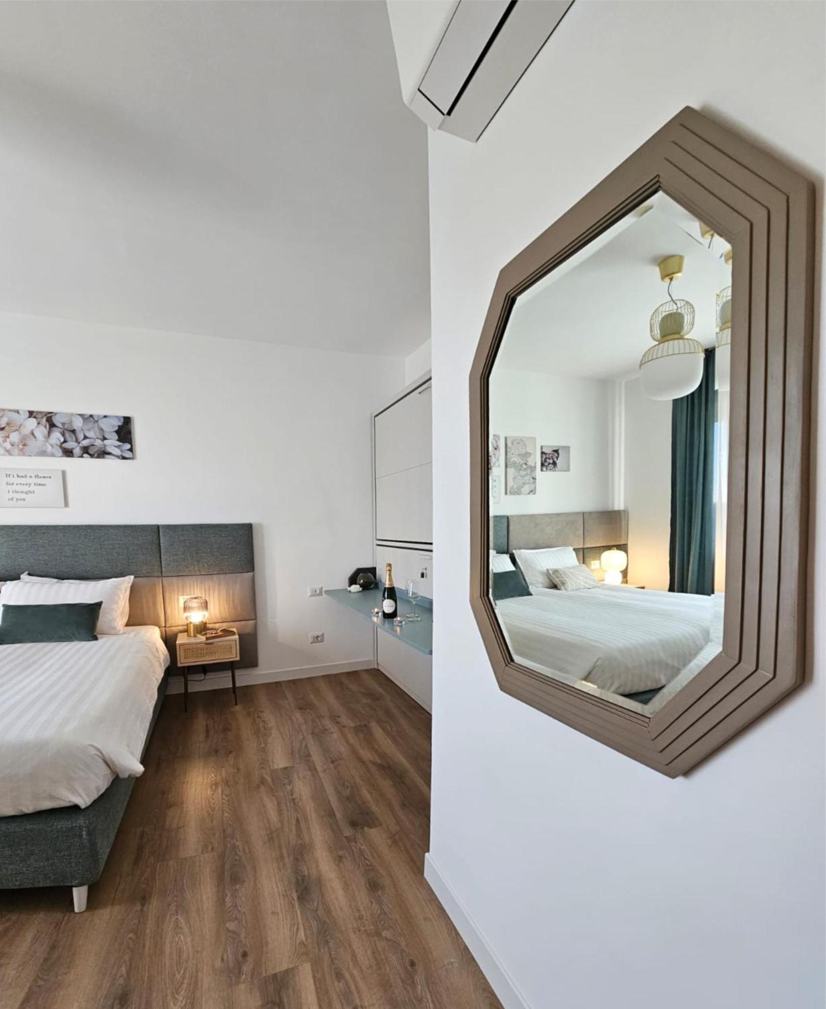 B&B Domus Teano Luxury Rooms Рим Экстерьер фото