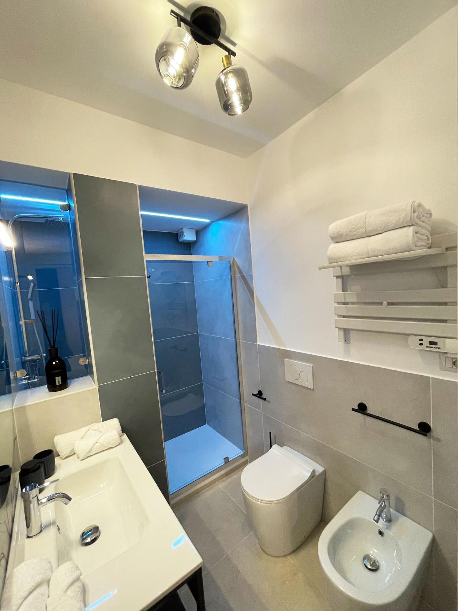 B&B Domus Teano Luxury Rooms Рим Экстерьер фото